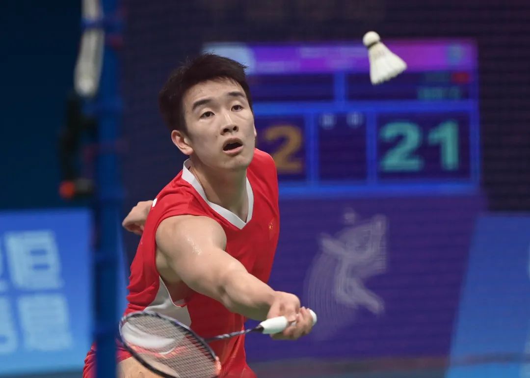 他都在接受 他都在接受