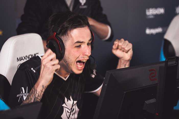 随着夏季转 随着夏季转