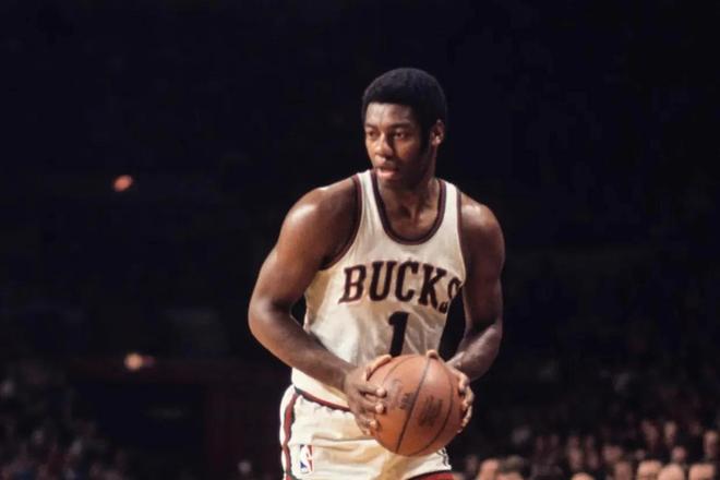 操作的代名 操作的代名