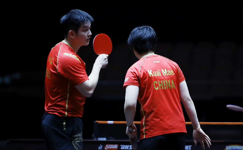 两年后才逐 两年后才逐